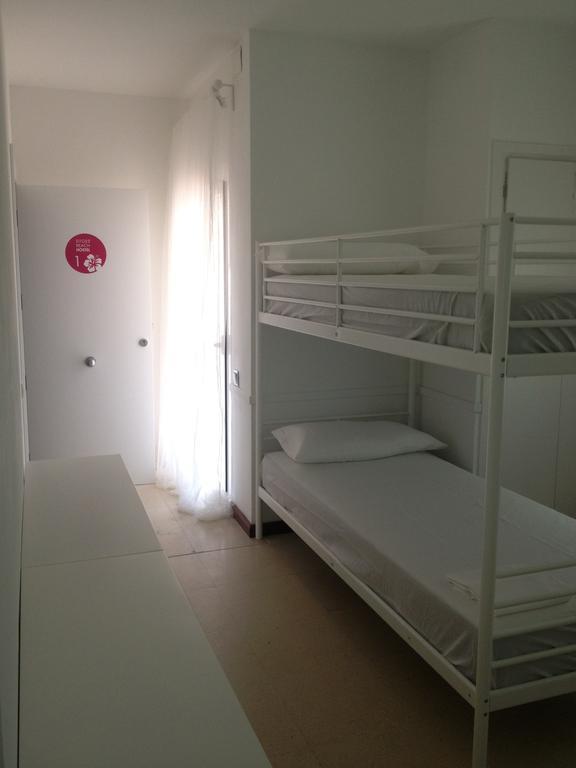 Sitges Beach Hostel Quarto foto